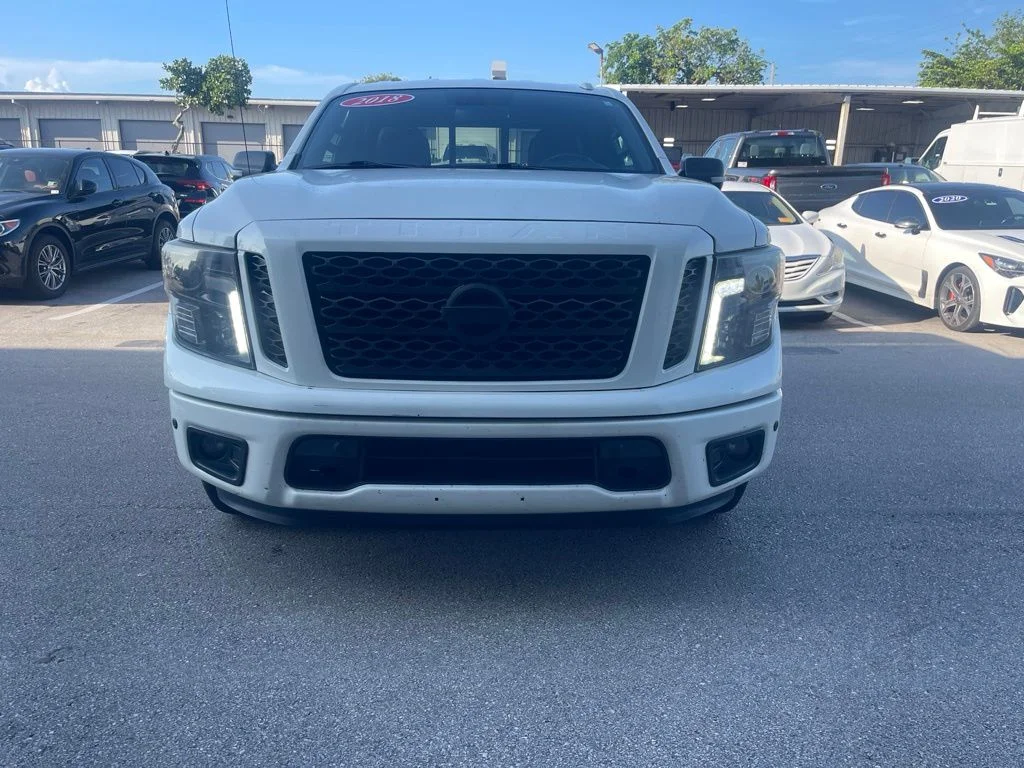 Used 2018 White Nissan SV image 4