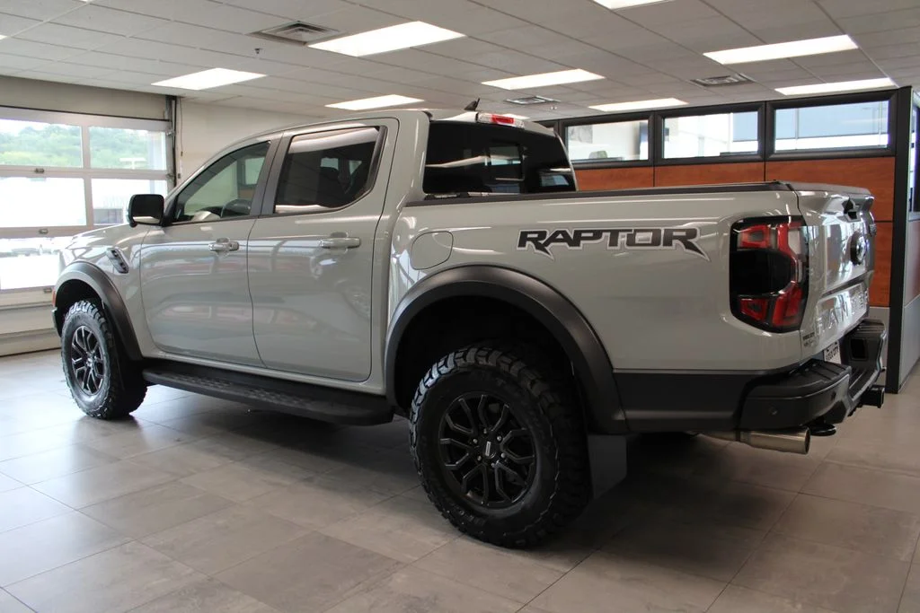 Used 2024 Cactus Green / Gray Ford Raptor image 8