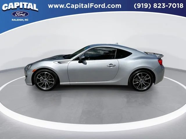 Used 2020 Silver Subaru Limited image 5