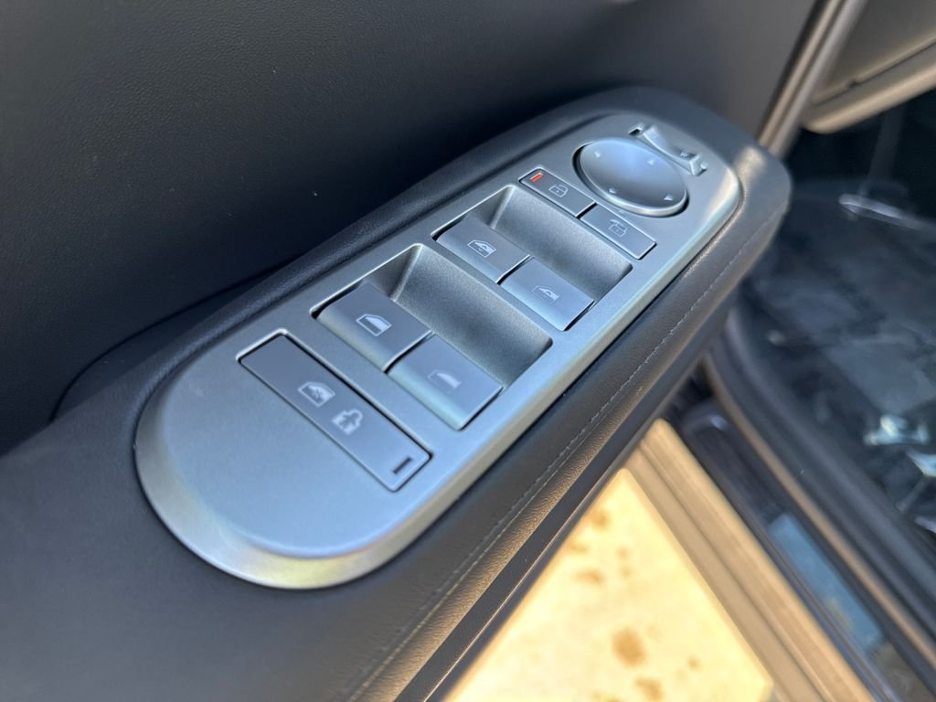 New 2027  Hyundai SEL image 11