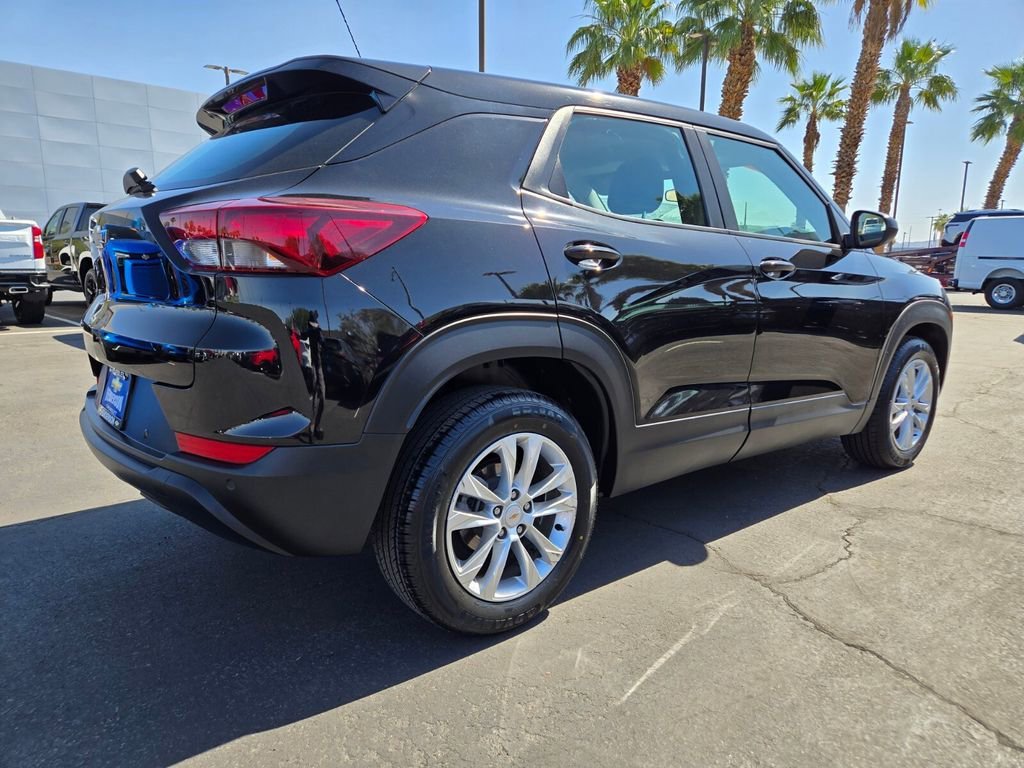 2021 Chevrolet Trailblazer LS - Photo 6