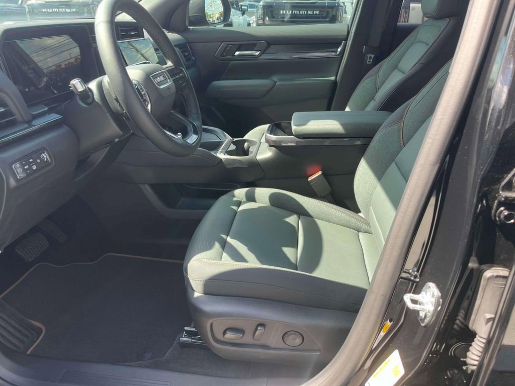 2026 GMC Terrain AT4 - Photo 23