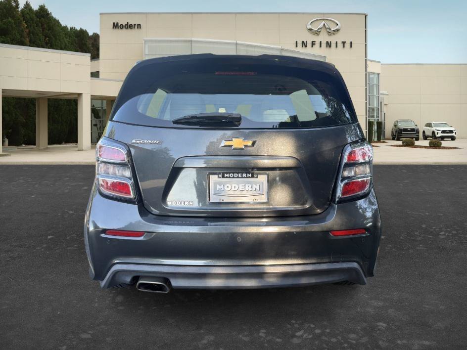 Used 2020 Nightfall Gray Metallic Chevrolet LT image 21