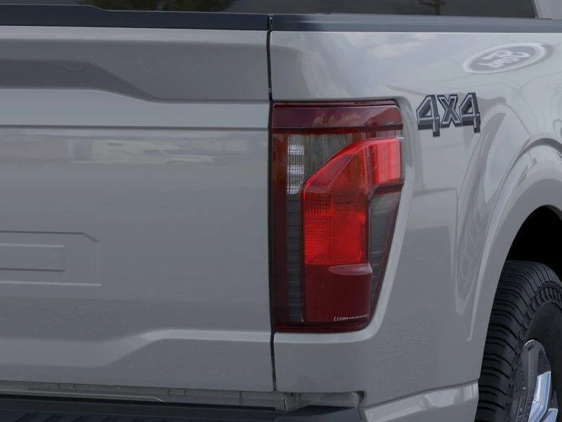 New 2026 Avalanche FORD XLT image 21