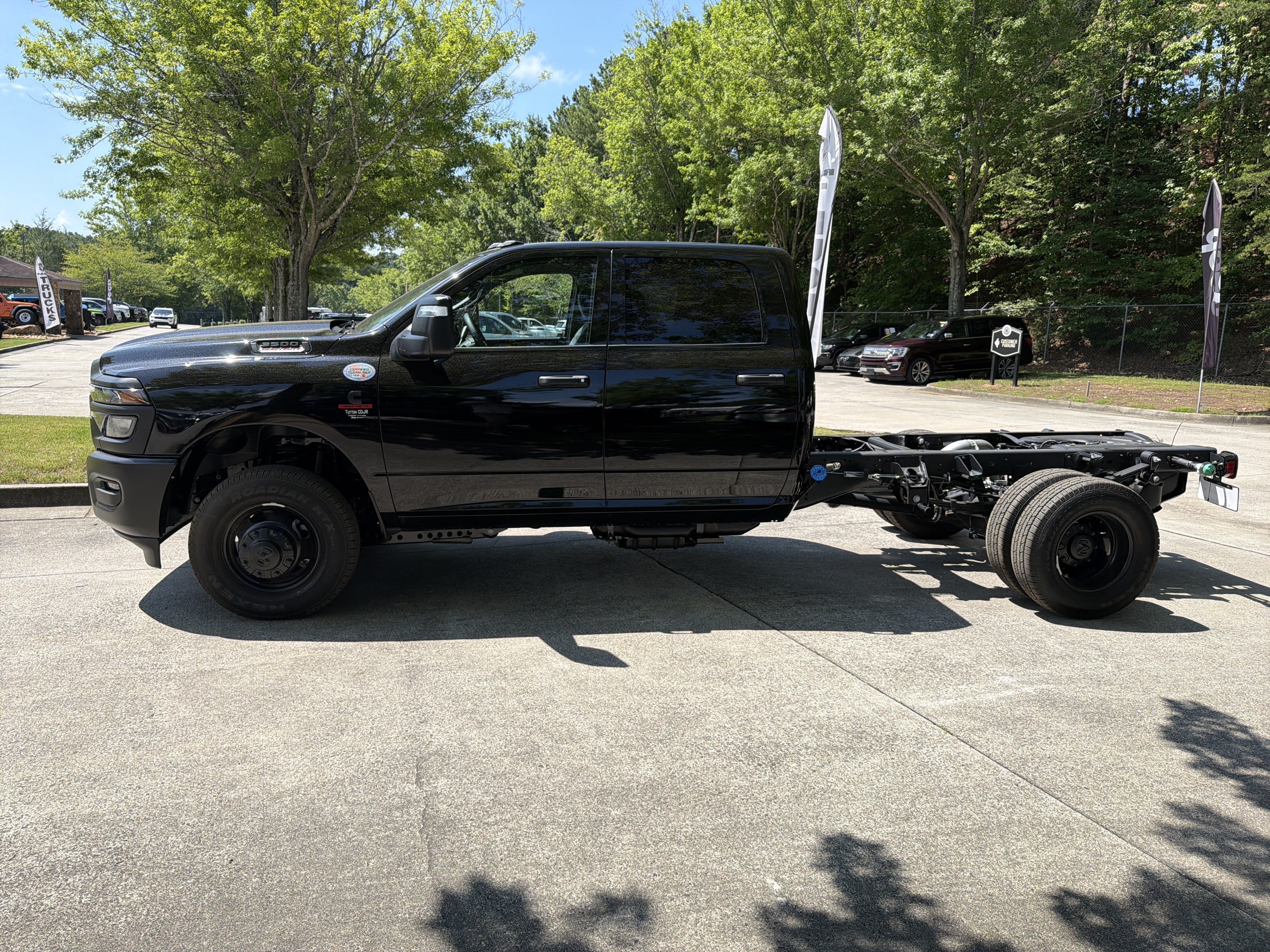 New 2026 Diamond Black Crystal Pearlcoat RAM Tradesman image 4