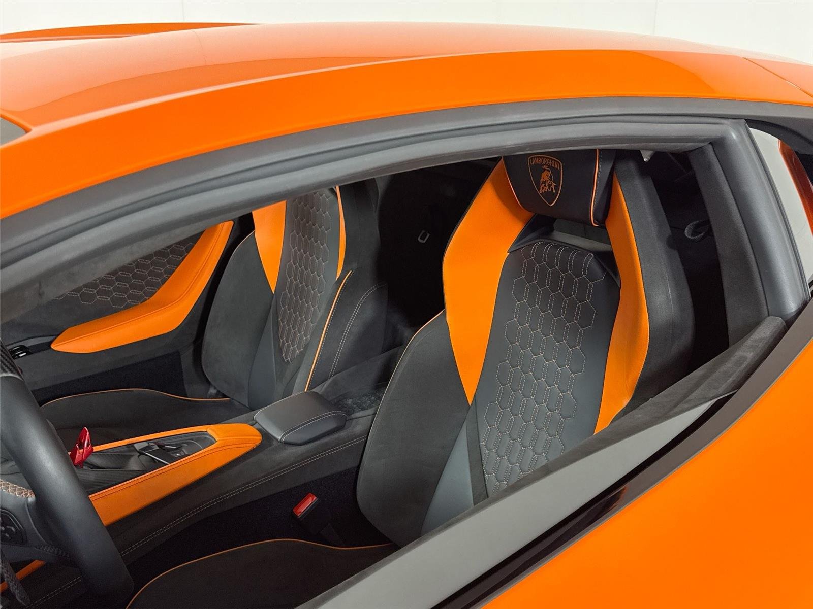 Used 2024 Arancio Apodis Metallic Lamborghini  image 14