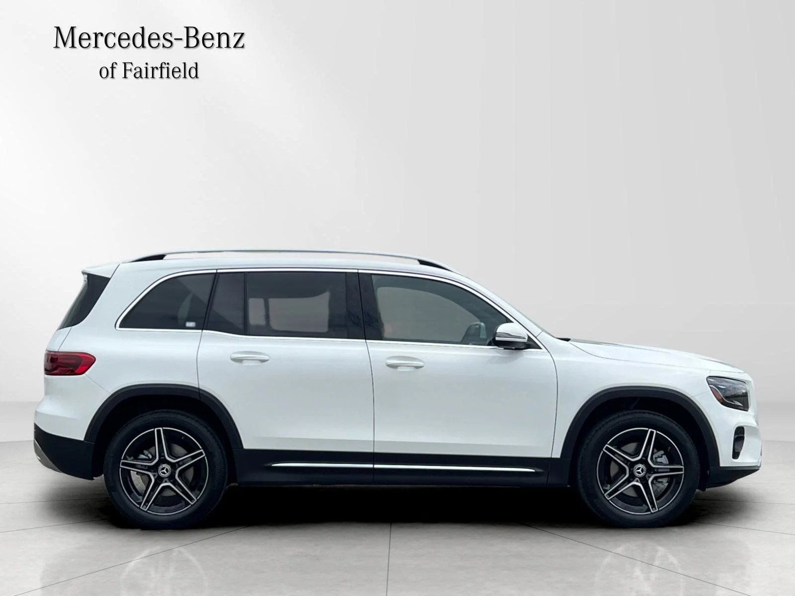 New 2026 White Mercedes-Benz GLB 250 image 8