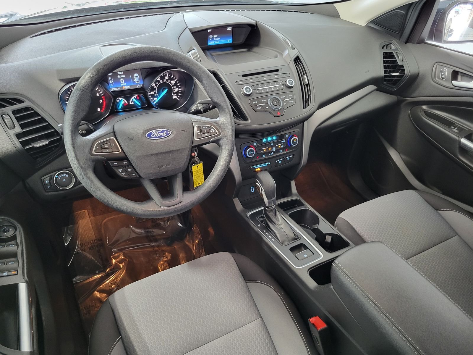 Used 2018 Blue Ford SE image 27