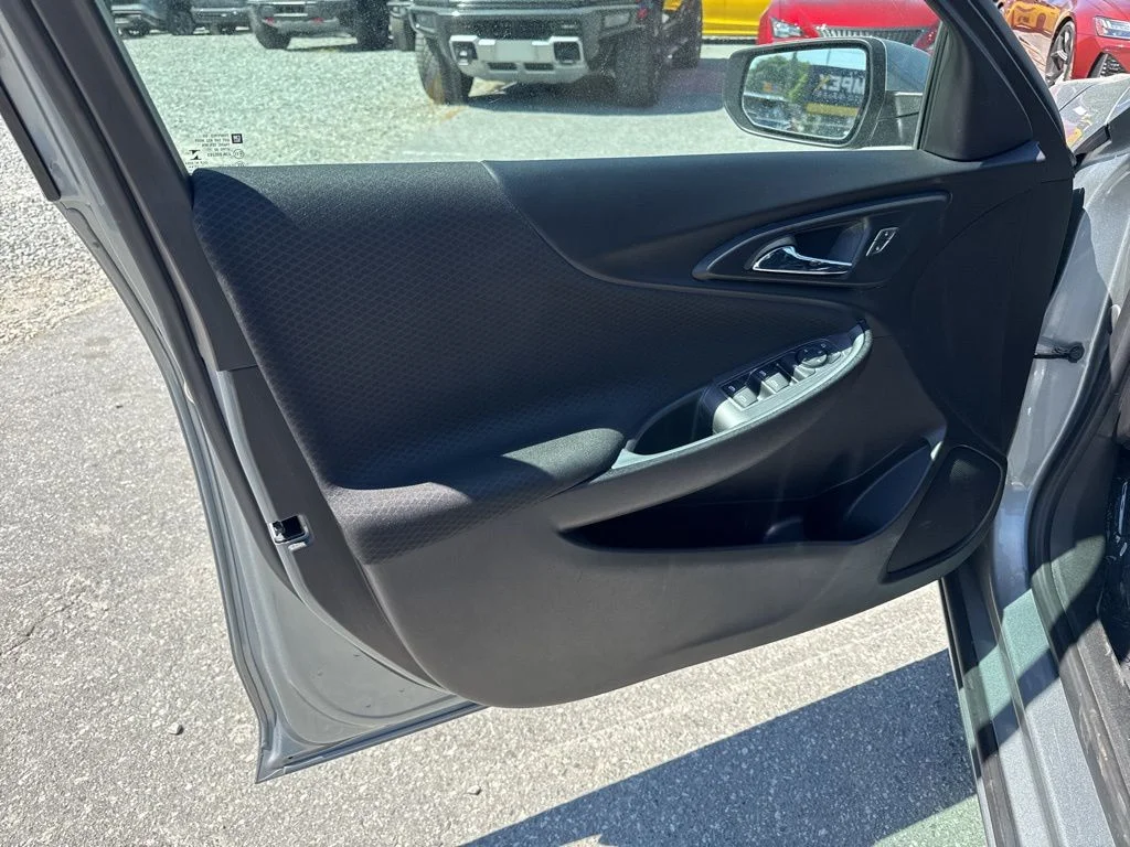 Used 2024 Gray Chevrolet LT image 24