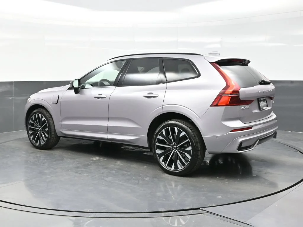 New 2027 Aurora Silver Volvo T8 Ultra image 4