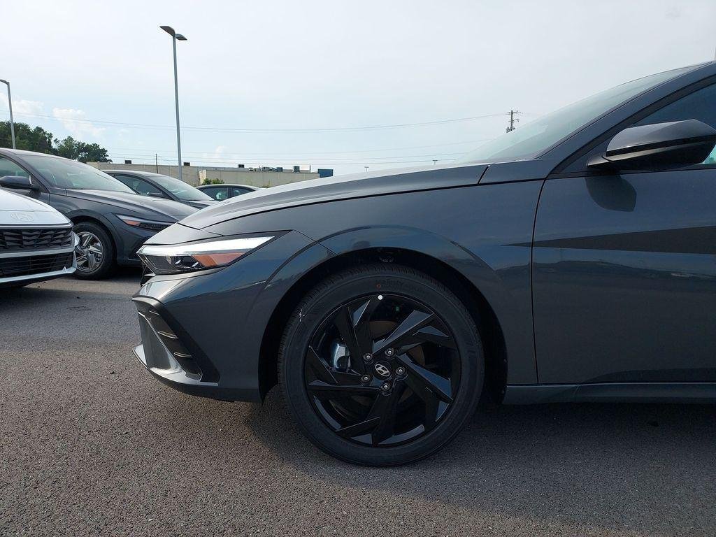 New 2026 Gray Hyundai SEL Sport image 16