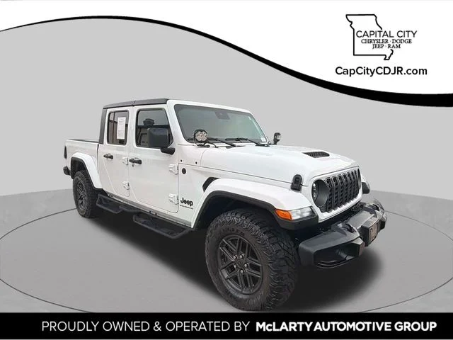 2025 Jeep Gladiator Sport S