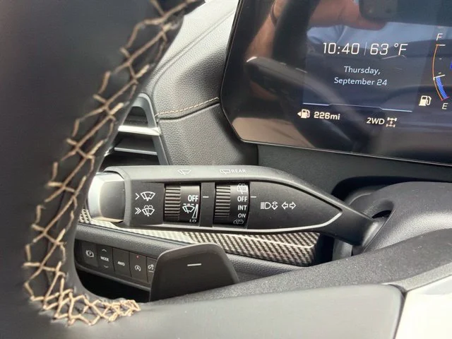 New 2027 Sterling Gray Metallic Chevrolet Z71 image 38
