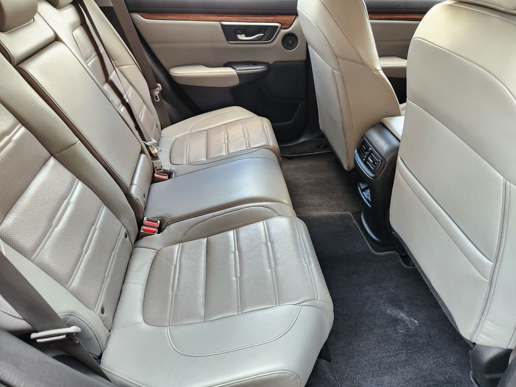 Used 2018  Honda EX-L image 31