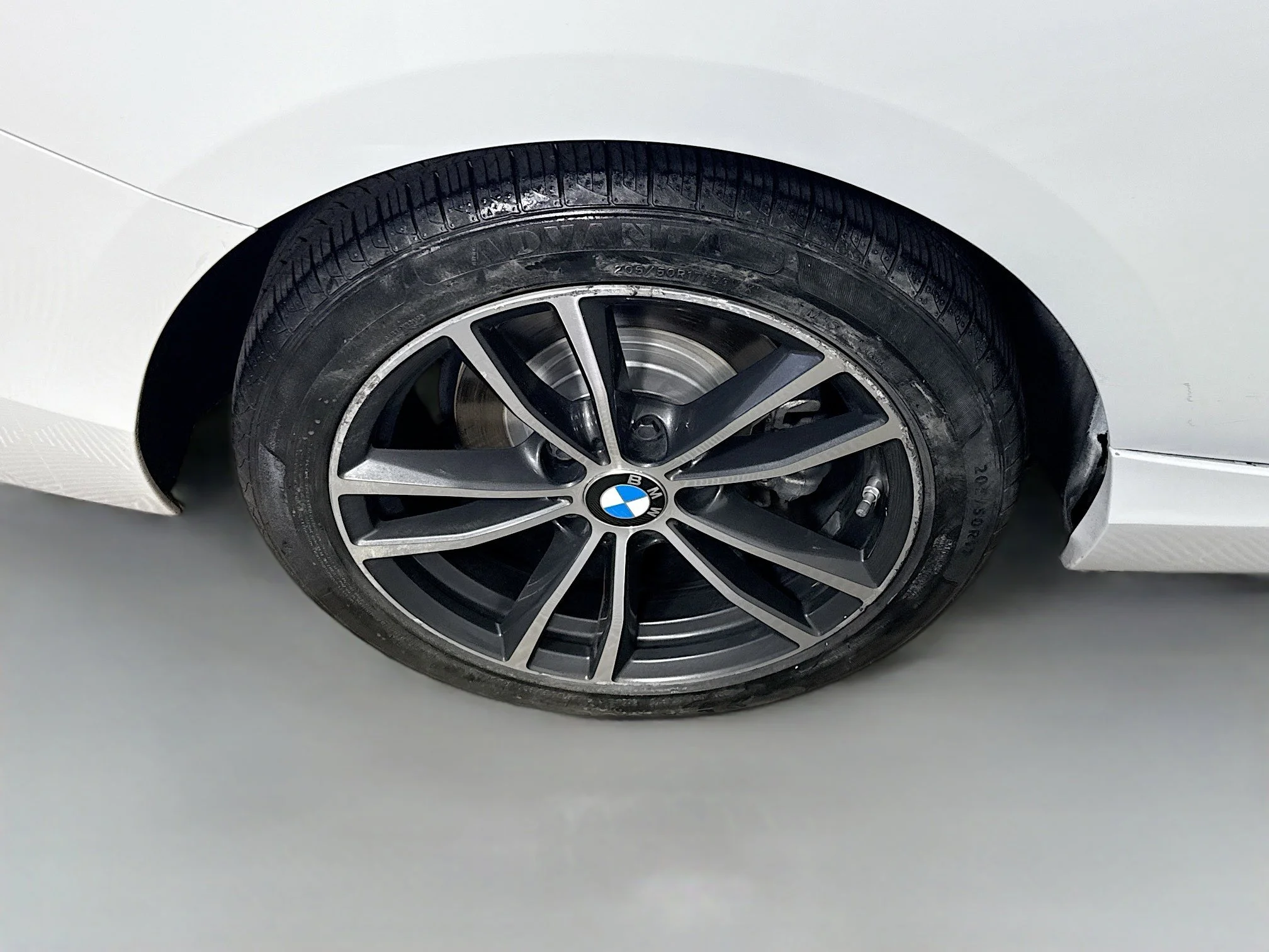 Used 2019 Alpine White BMW 230i image 27