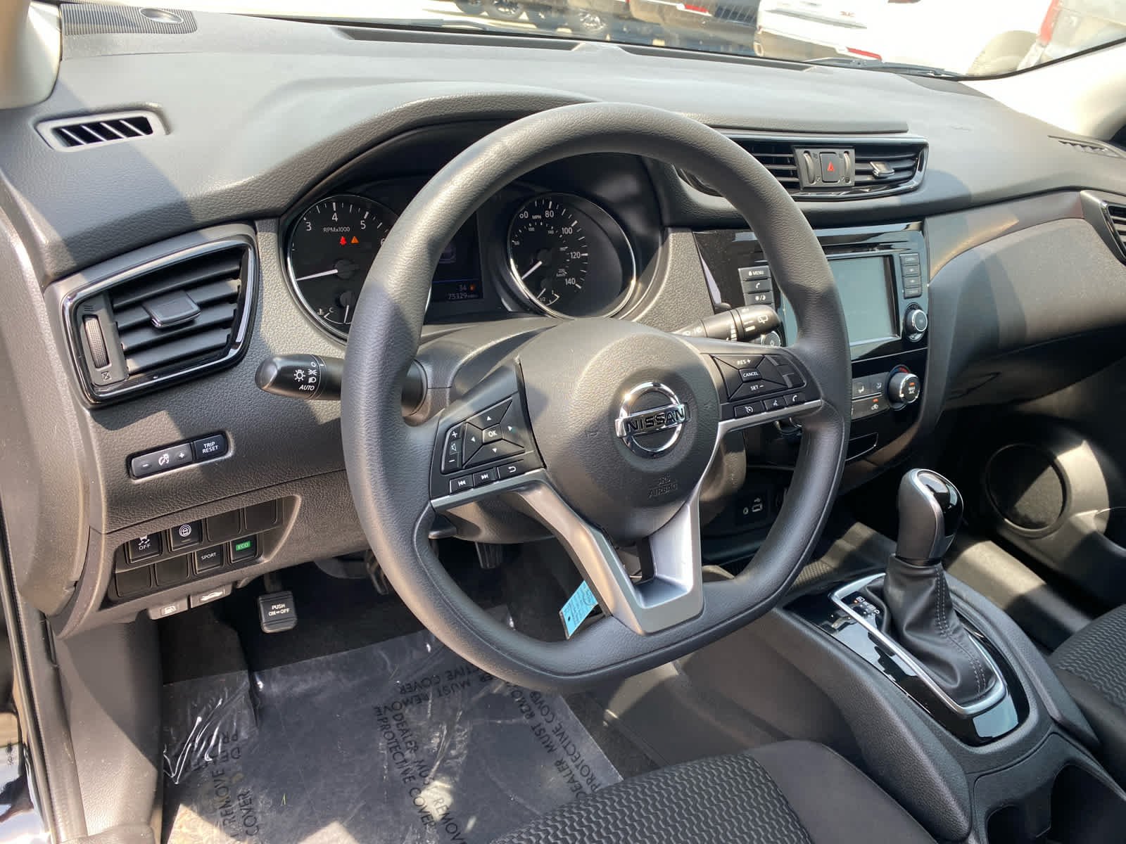 Used 2020 Black Nissan S image 8