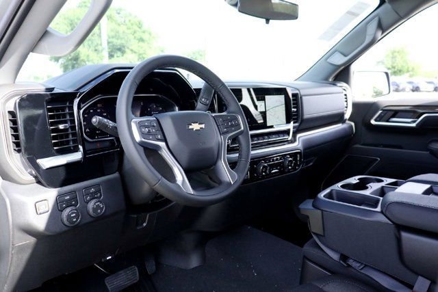 2026 Chevrolet Silverado 1500 LT - Photo 7