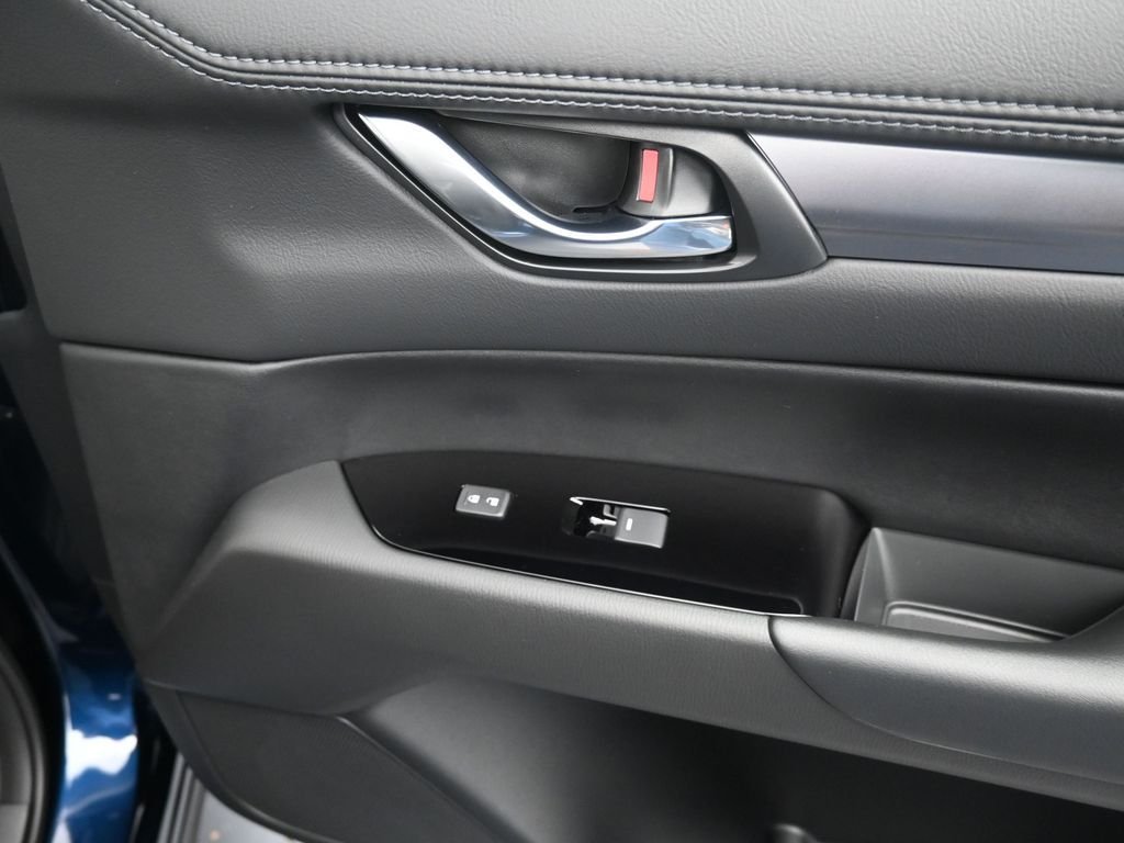 Used 2025 Crystal Blue Mazda 2.5 S Select Package image 18