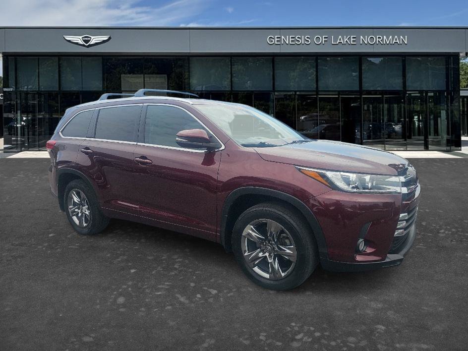 Used 2018 Ooh La La Rouge Mica Toyota Limited Platinum image 3