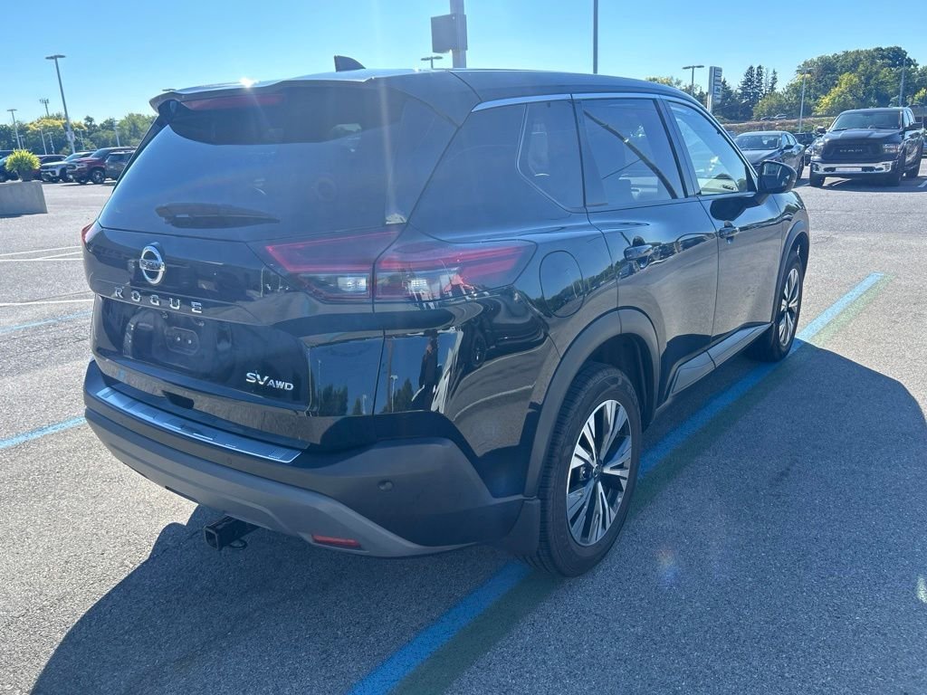 Used 2021 Black Nissan SV image 8