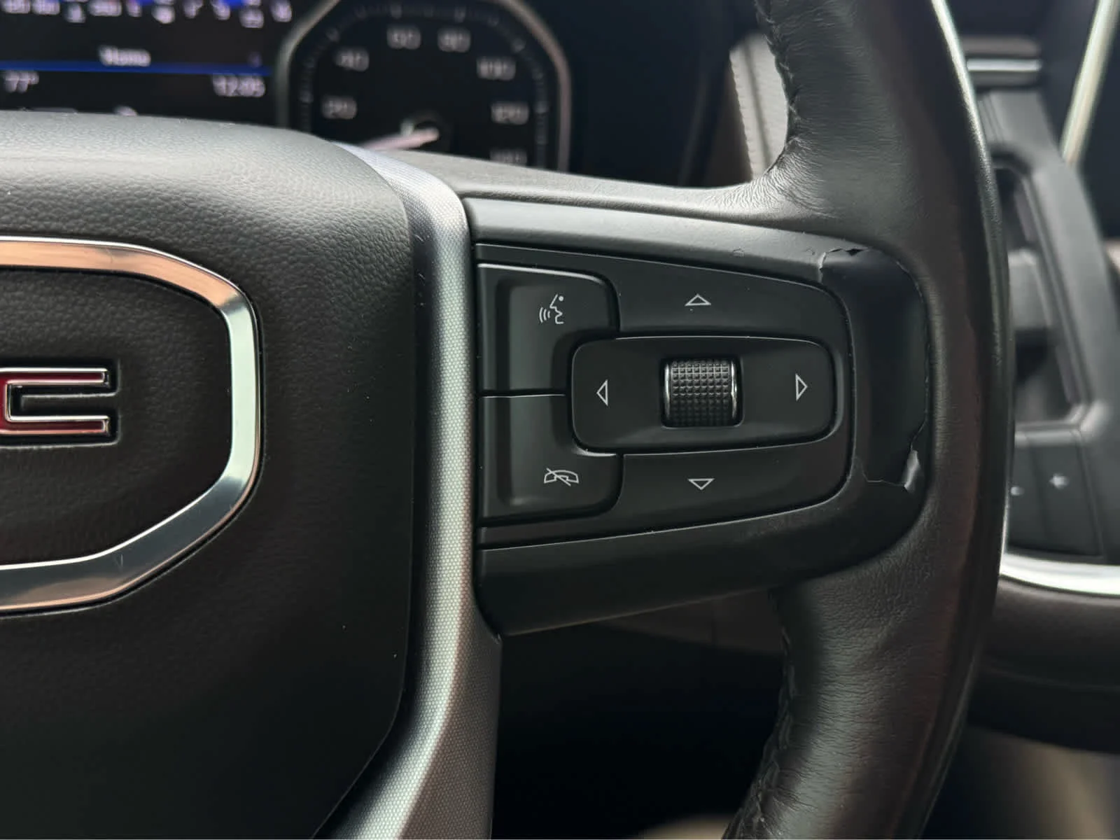 Used 2021 Summit White GMC SLT image 24