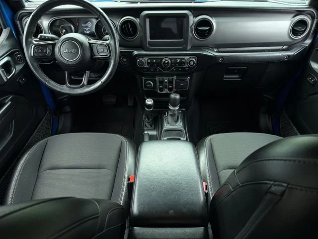 Used 2021 Blue Jeep Freedom Edition image 19