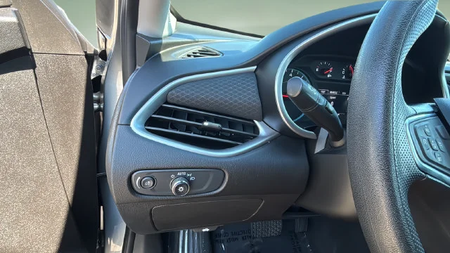 Used 2025 Gray Chevrolet LT image 21