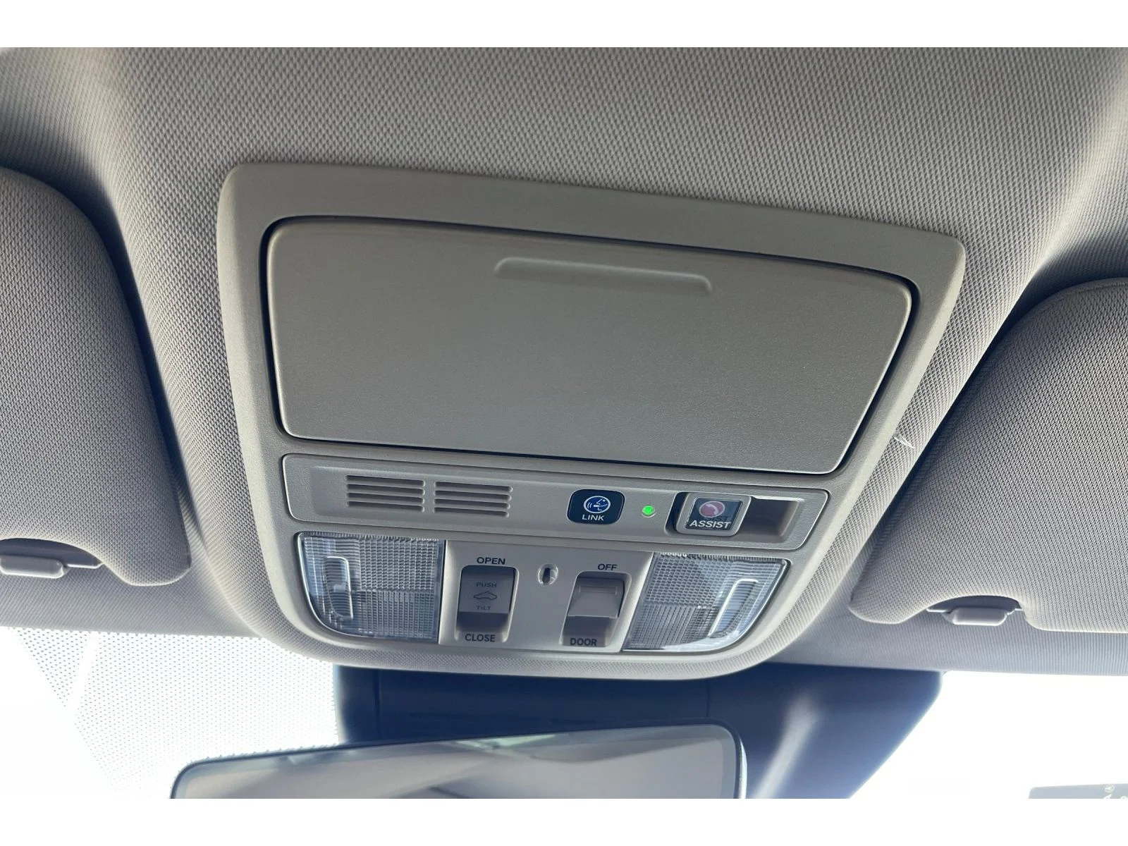 Used 2021 Modern Steel Metallic Honda Touring image 23