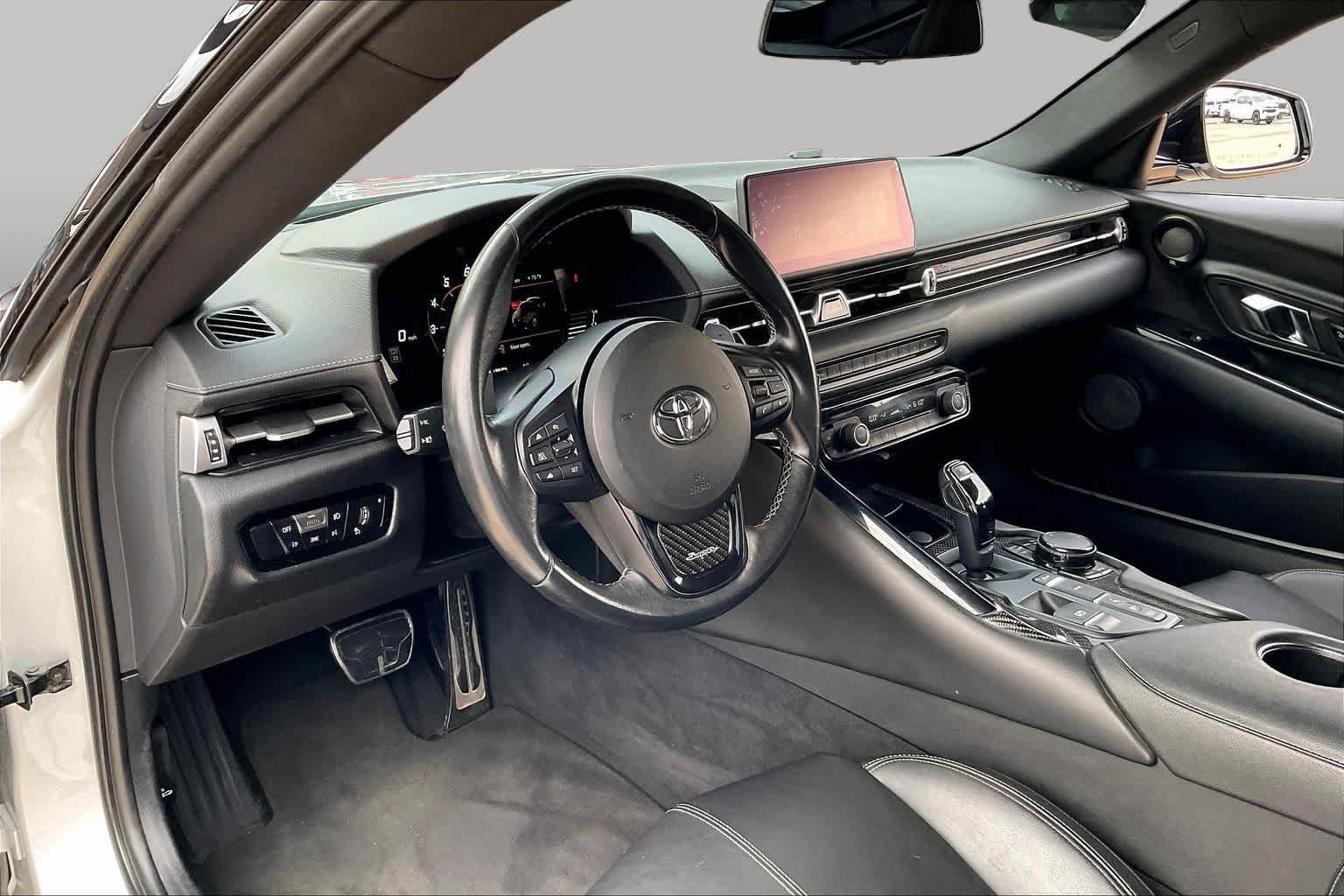 Used 2020 Tungsten Toyota 3.0 Premium image 17