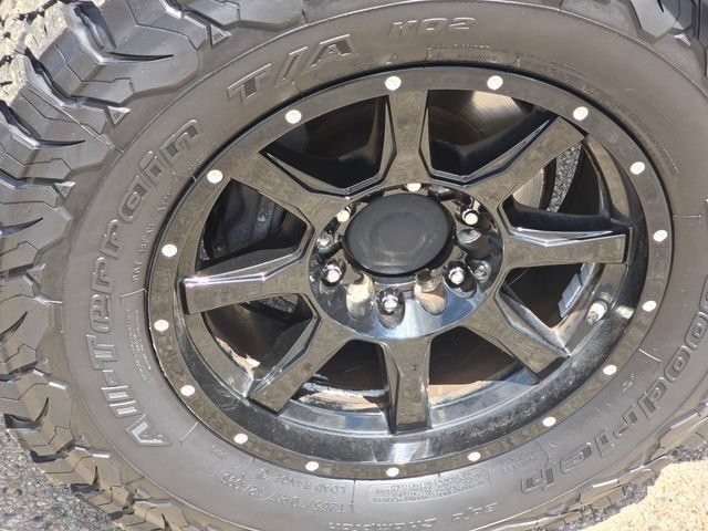 Used 2021 Magnetic Gray Metallic Toyota SR image 22