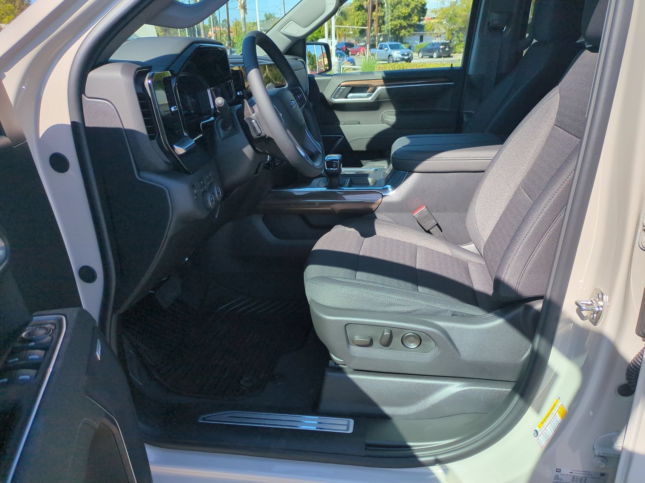 2026 Chevrolet Silverado 1500 RST - Photo 11