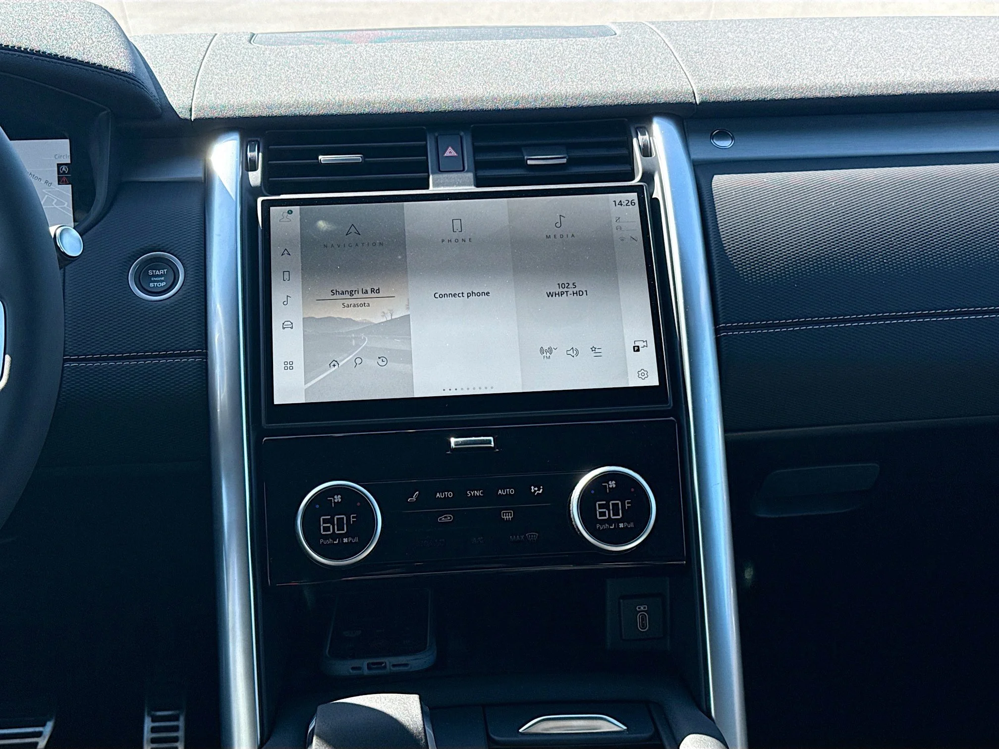 New 2026 Charente Grey Land Rover Dynamic SE image 20