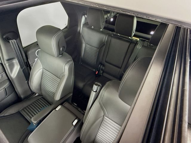 2026 Land Rover Discovery Gemini Edition - Photo 14