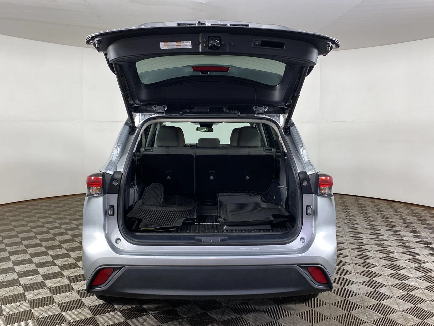 Used 2023 Celestial Silver Metallic Toyota LE image 30