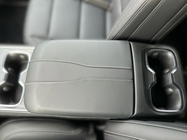 2026 GMC Acadia Elevation - Photo 24