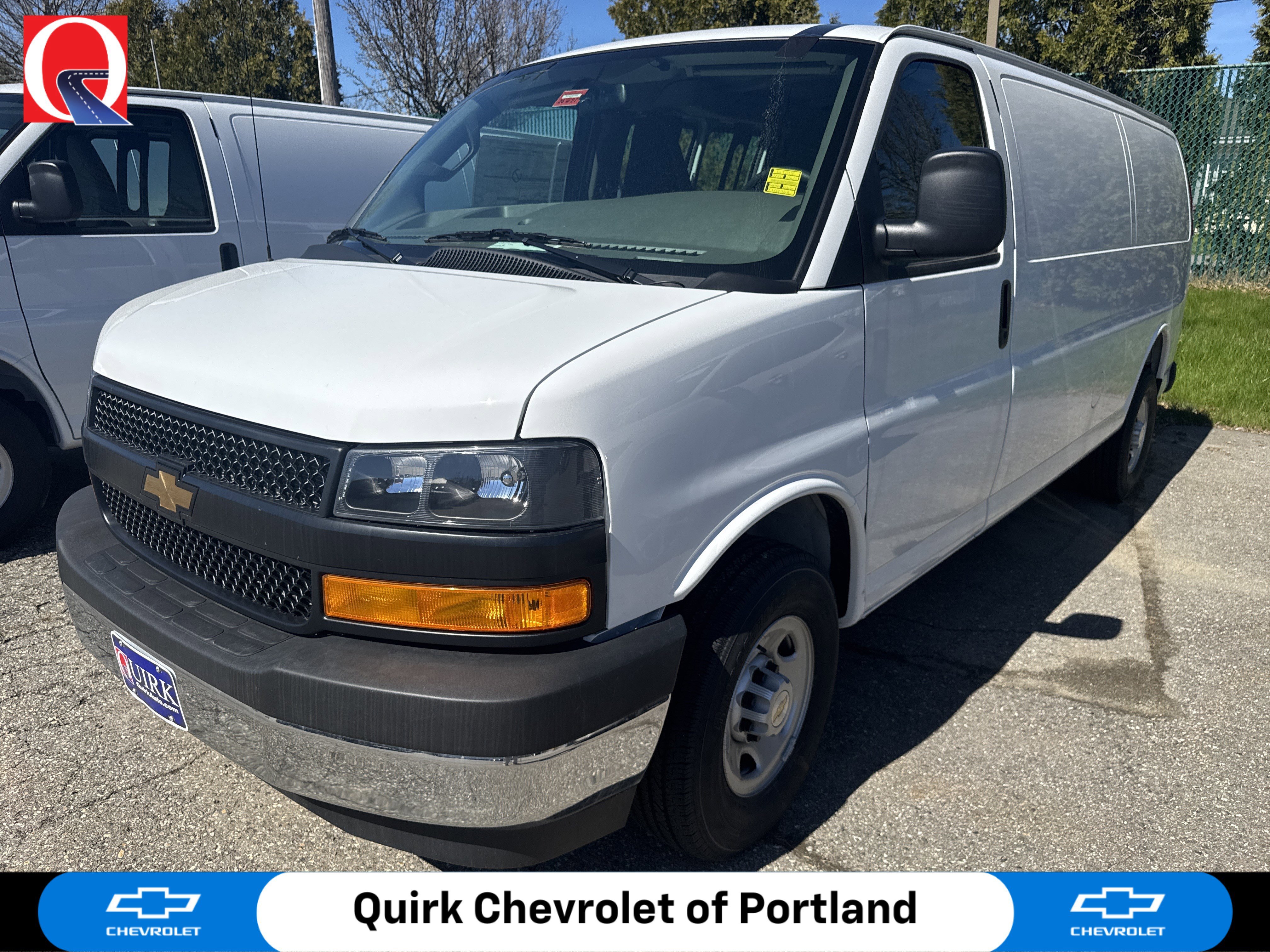 New 2026 Summit White Chevrolet WT image 1