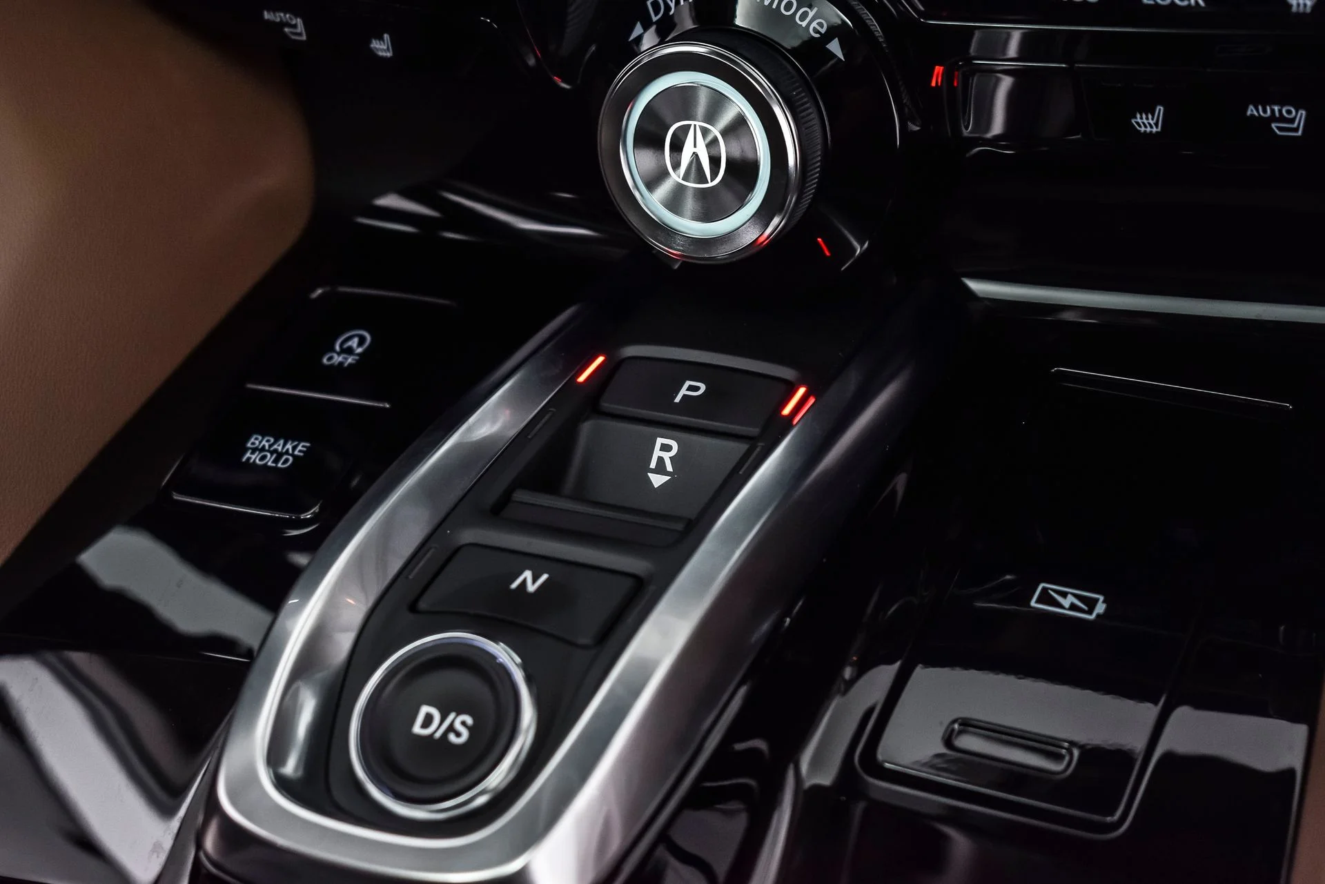 Used 2025 Majestic Black Pearl Acura Technology Package image 23