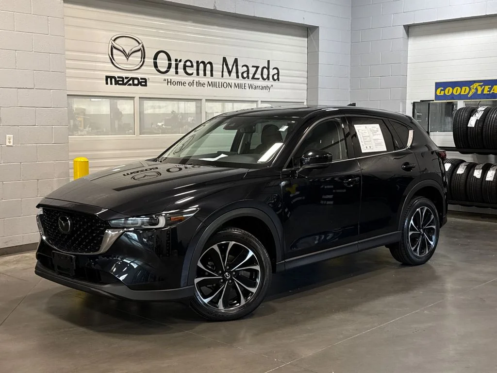 2022 Mazda CX-5 S Premium package Auto AWD's photo