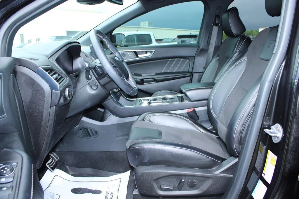Used 2024 Black Metallic Ford ST image 32