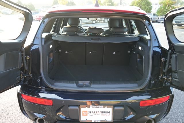 Used 2022 Black MINI Clubman image 12