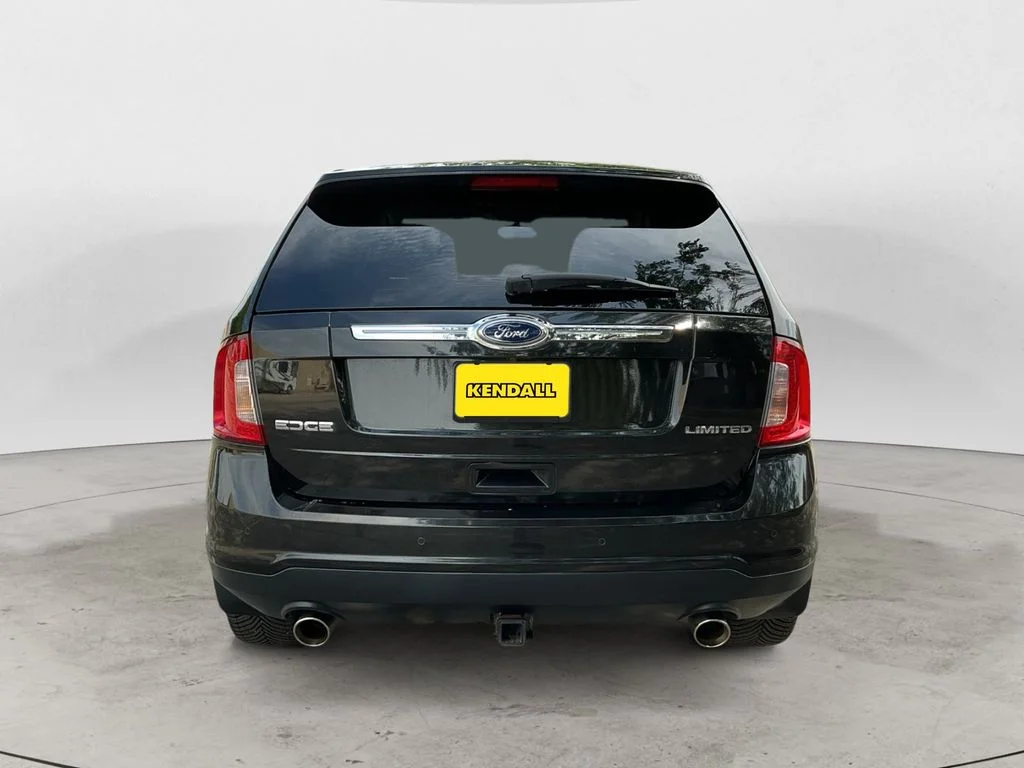 Used 2014 Black Ford Limited image 6