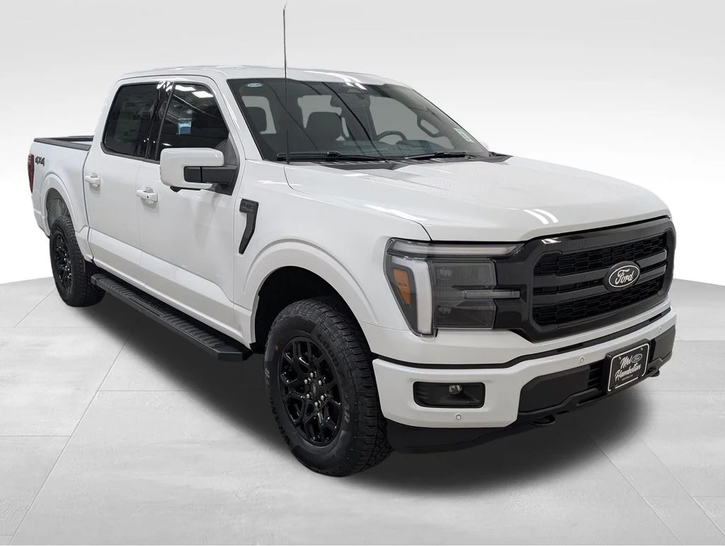 New 2026 Oxford White Ford Lariat® image 24