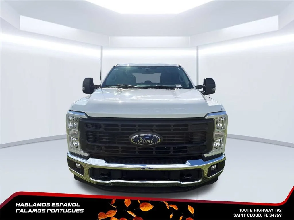 Used 2023 White Ford XL image 8
