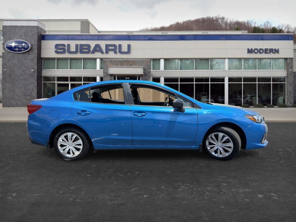 Used 2022 Ocean Blue Pearl Subaru Base image 4
