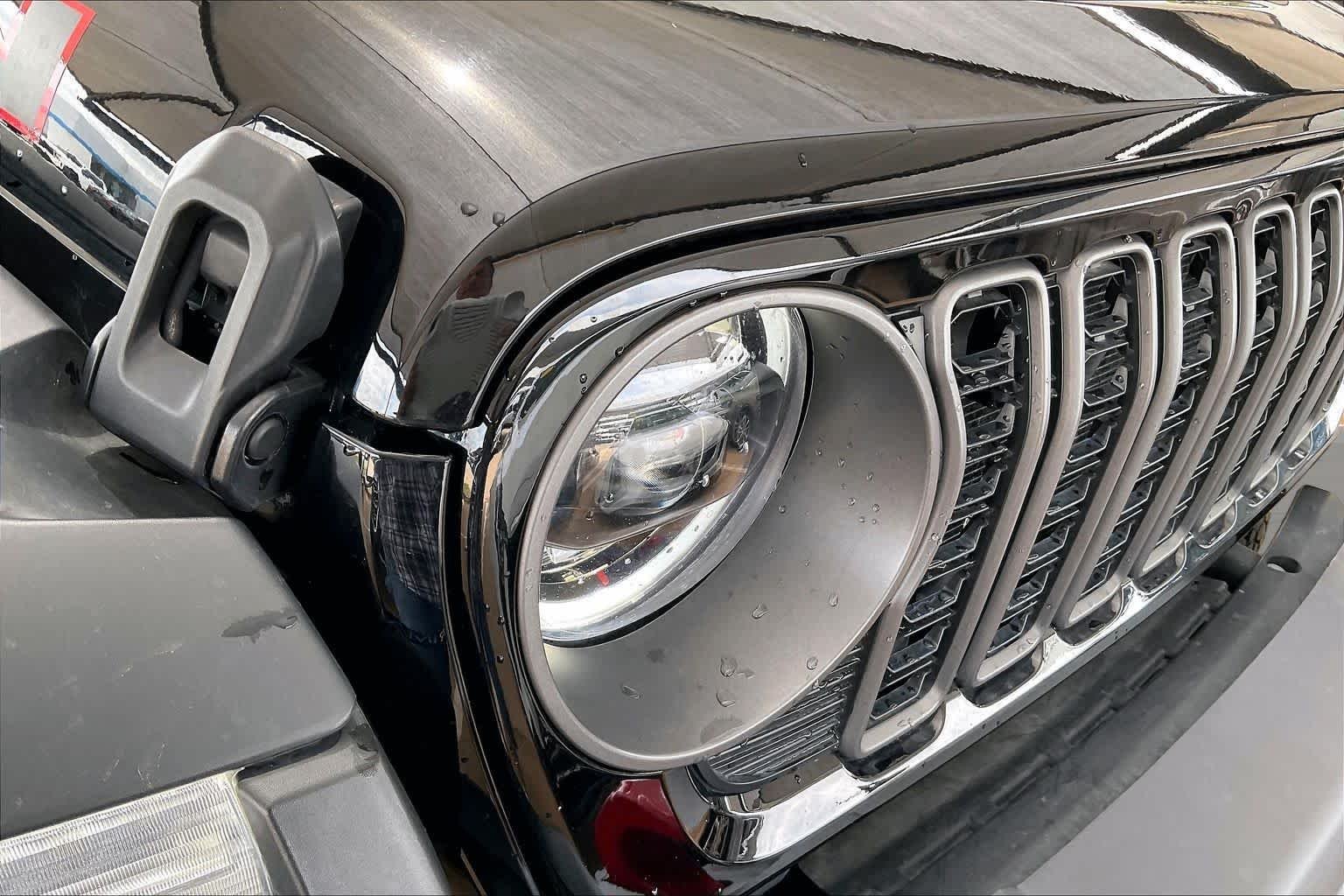 Used 2025 Black Clearcoat Jeep Rubicon image 26