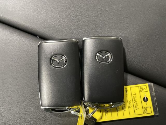 Certified Used 2026 White Mazda 3.3 Turbo Preferred image 33