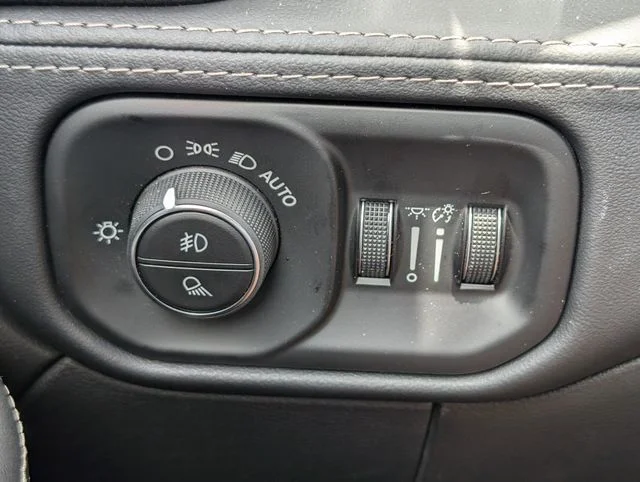 Used 2026 Ceramic Gray Clearcoat Ram Rebel image 24