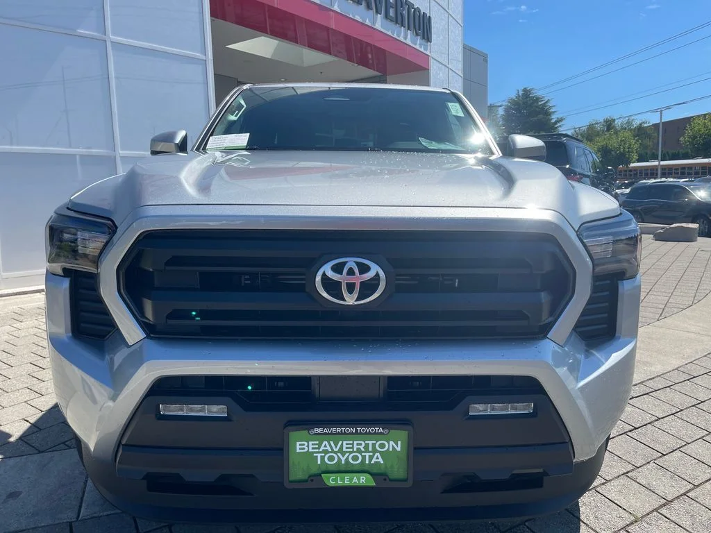 New 2026  Toyota SR5 image 8