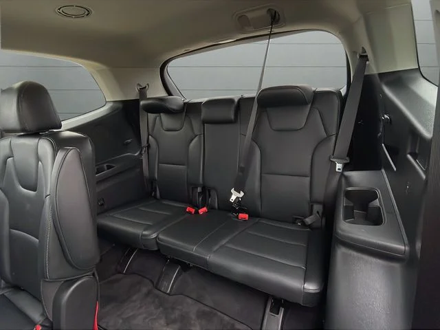 Used 2025 Black Kia S image 24