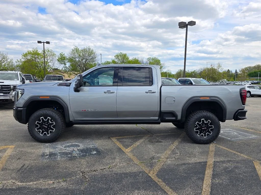 2026 GMC Sierra 2500HD AT4X - Photo 6